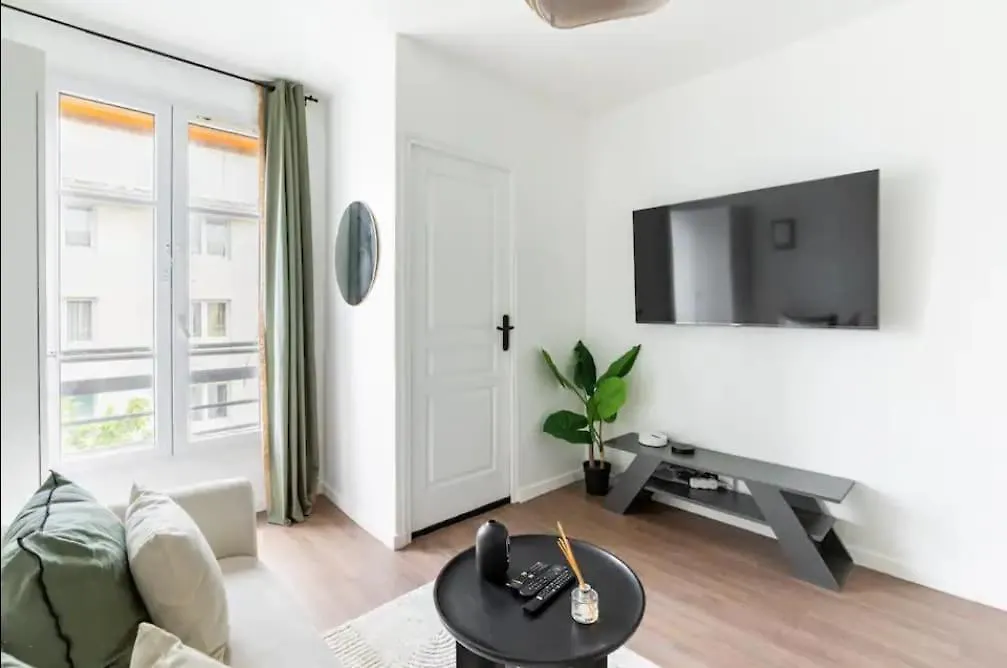 Apartment Vignoles Nation Charming Cosy Studio Paris